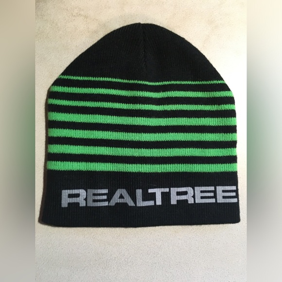 NWOT Realtree Striped Beanie Hat - Picture 1 of 2